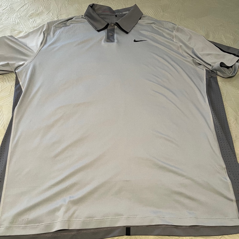 Nike Tiger Woods golf shirt
